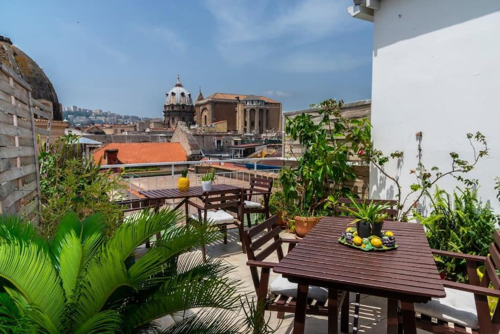 Bed and Breakfast Naples In The History 4M Exteriér fotografie