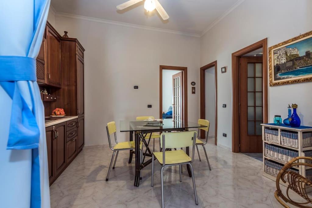 Bed and Breakfast Naples In The History 4M Exteriér fotografie