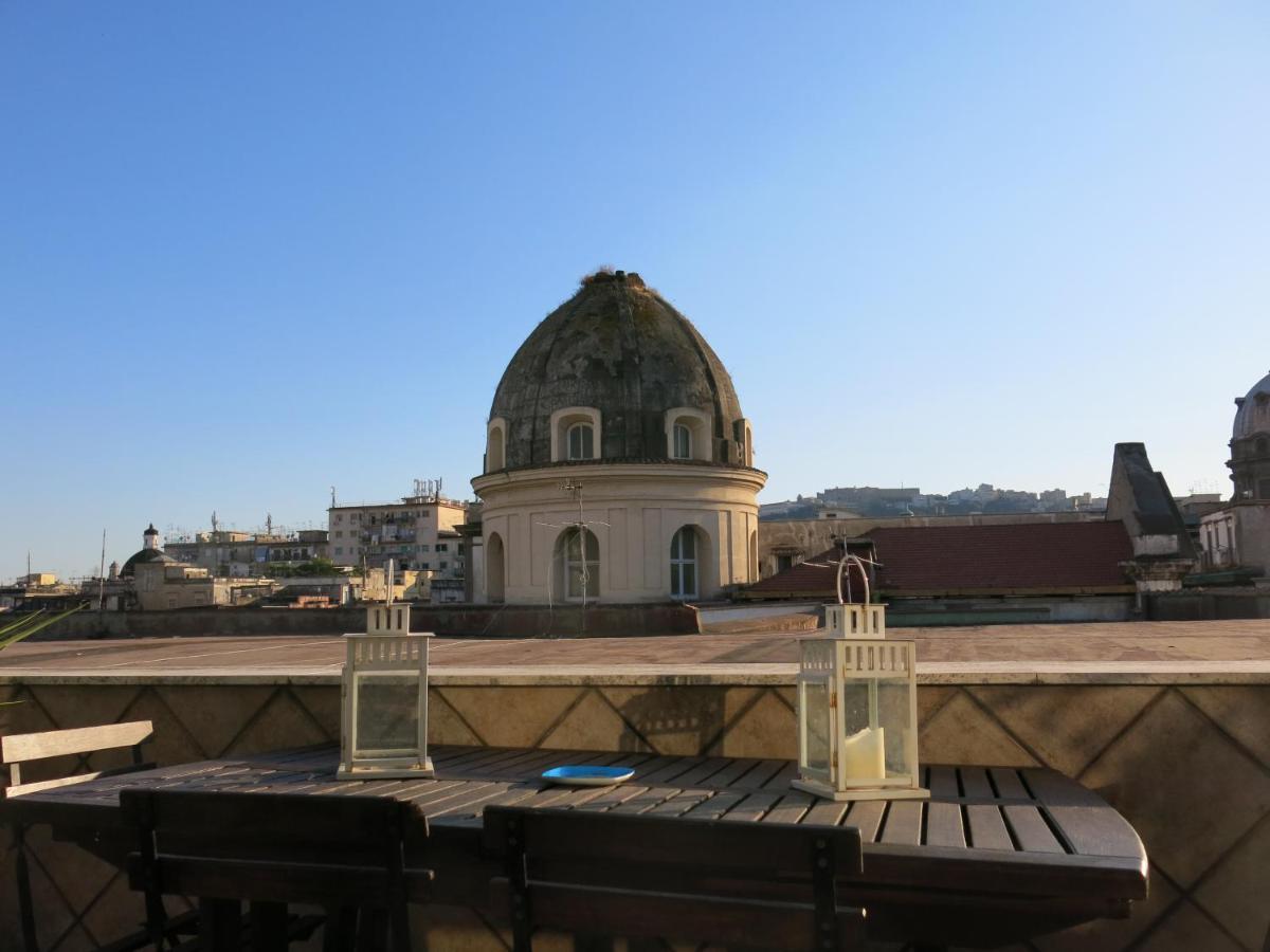 Bed and Breakfast Naples In The History 4M Exteriér fotografie