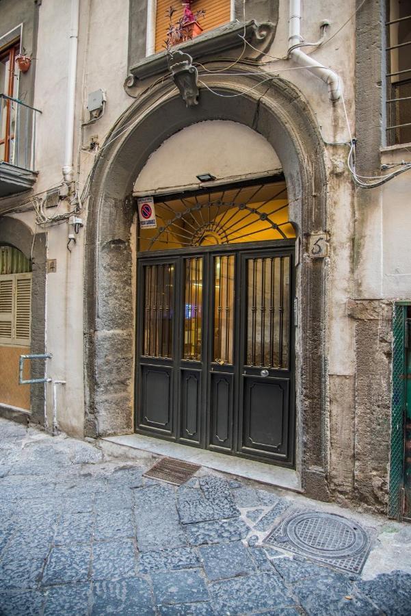 Bed and Breakfast Naples In The History 4M Exteriér fotografie